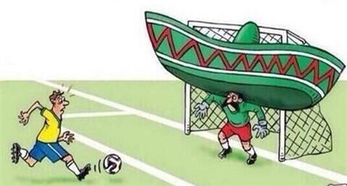 بالصور .. كوميديا المونديال.. أوتشوا أغلق مرماه بـ «القبعة المكسيكية»